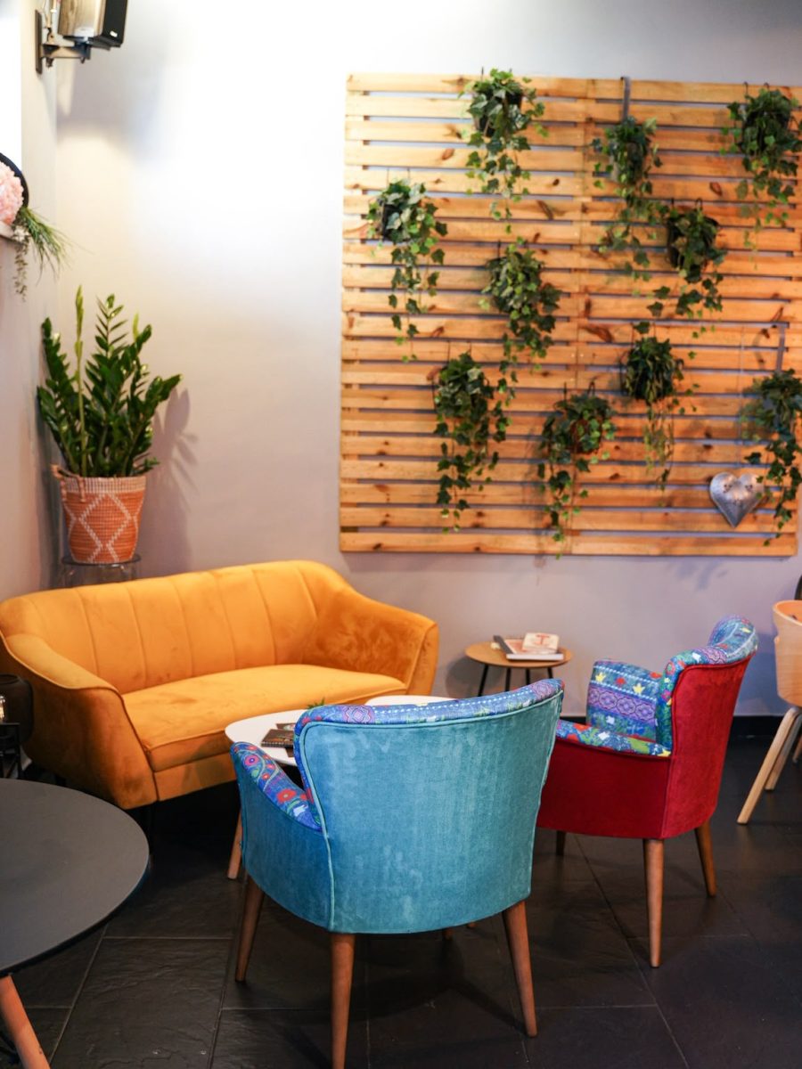 Interiér kaviarne Central Caffe v Dubnici nad Váhom